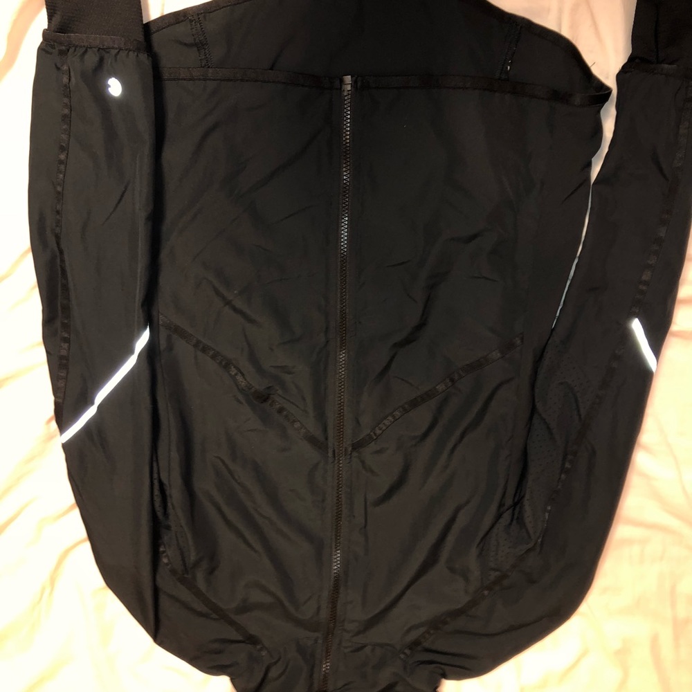 Champion reflective lightweight running jacket
